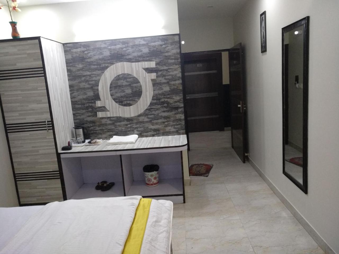 Hotel Rb Palace Dhaulpur Экстерьер фото