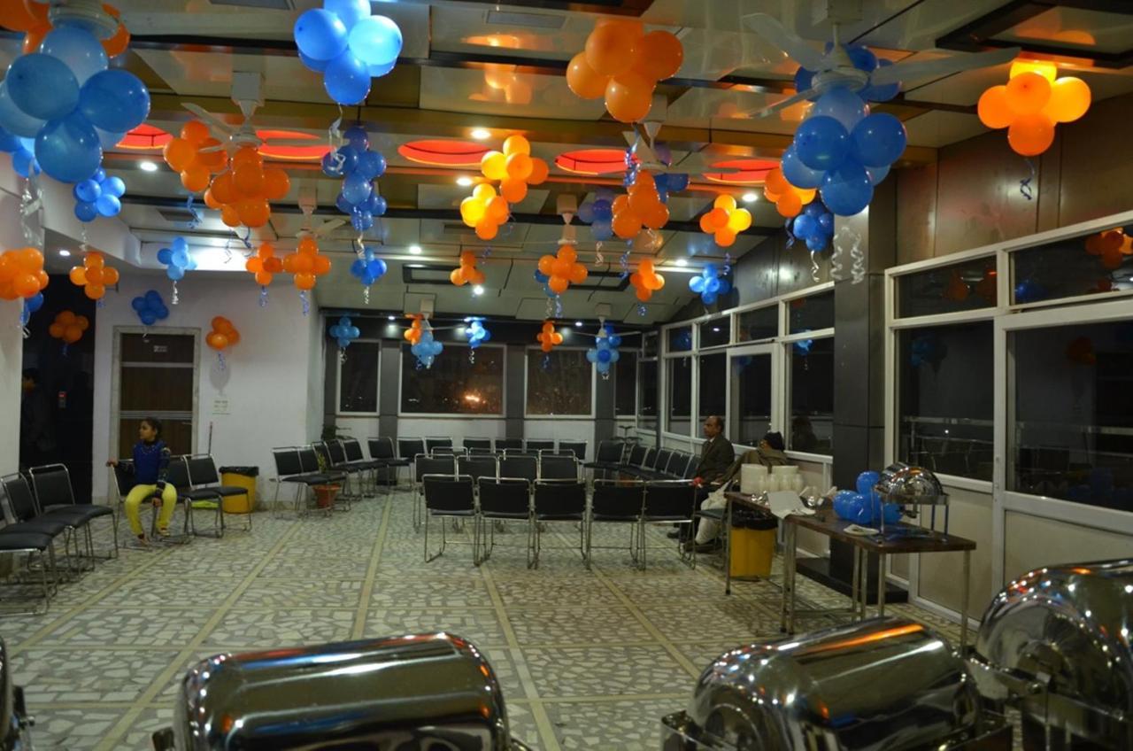 Hotel Rb Palace Dhaulpur Экстерьер фото