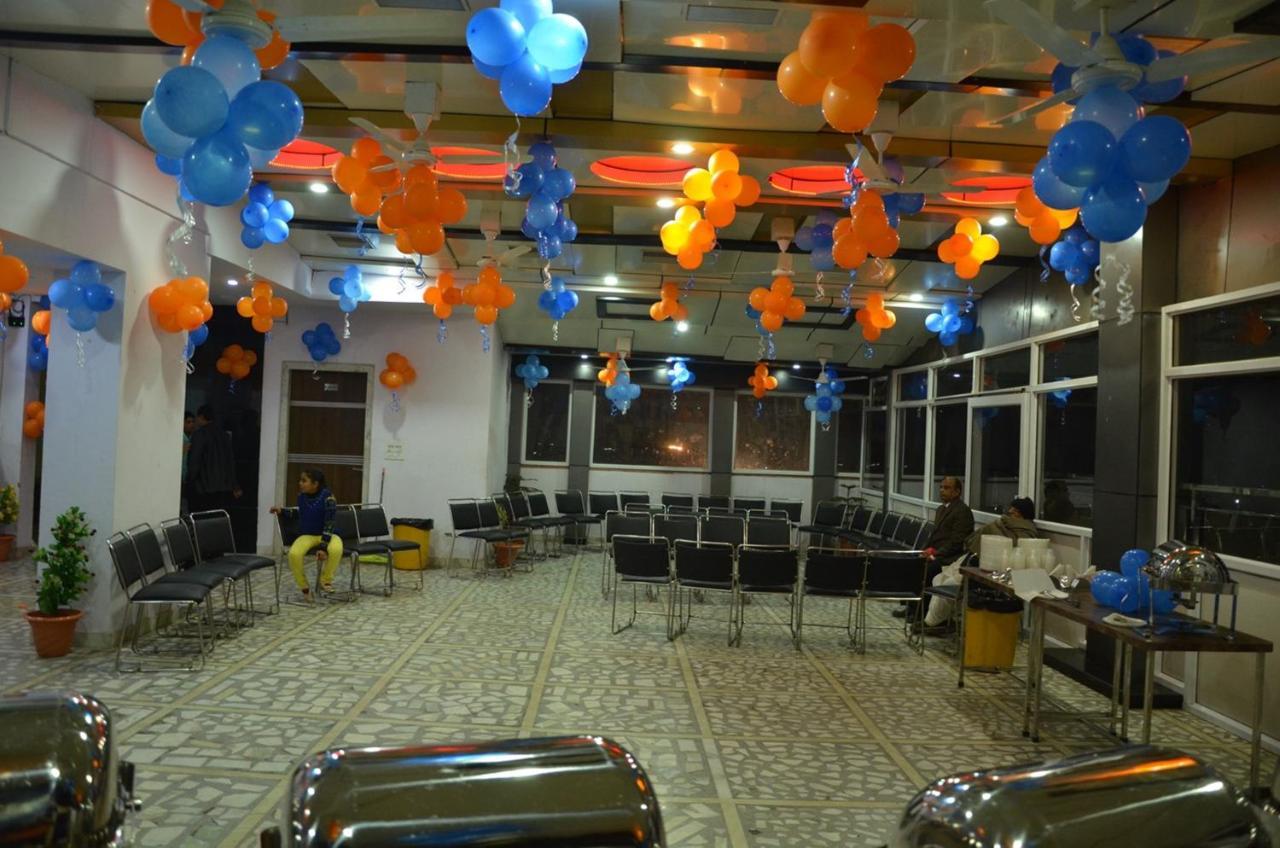 Hotel Rb Palace Dhaulpur Экстерьер фото