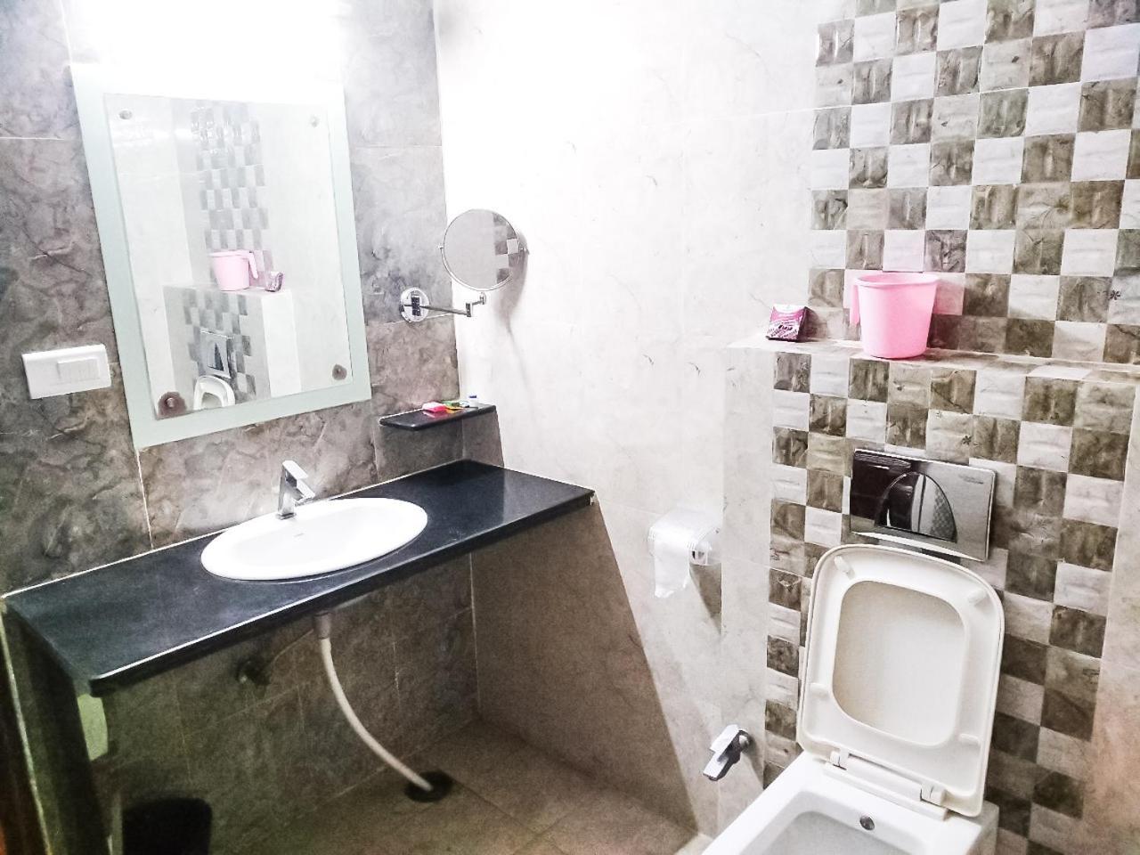 Hotel Rb Palace Dhaulpur Экстерьер фото