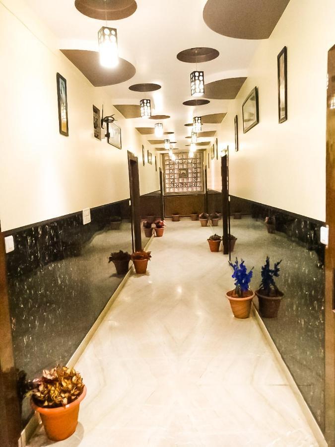 Hotel Rb Palace Dhaulpur Экстерьер фото