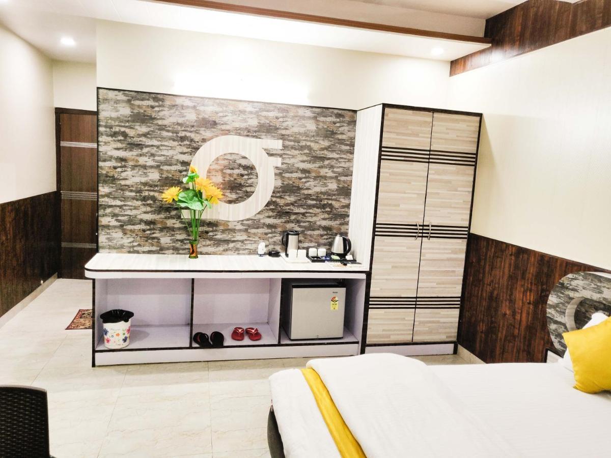 Hotel Rb Palace Dhaulpur Экстерьер фото
